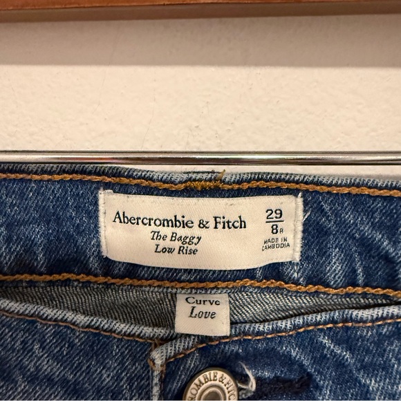 Abercrombie Baggy Low Rise Jeans Medium Clean Hem Full Length Curve Love 29/8 - Picture 6 of 9